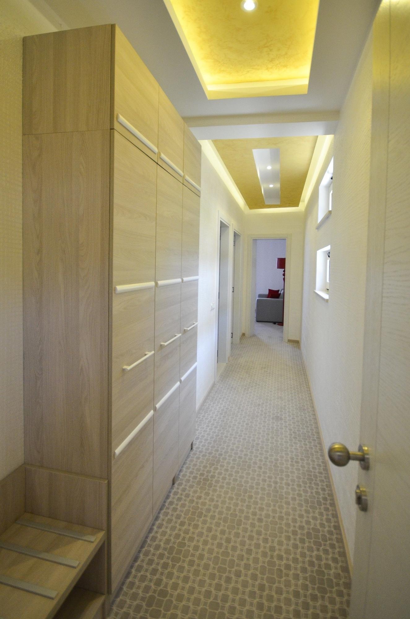Hotel Atina 4*