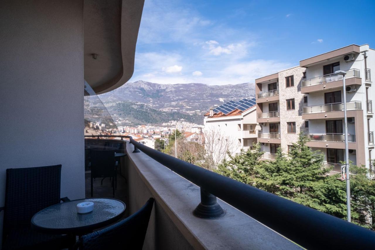 Hotel Atina 4*