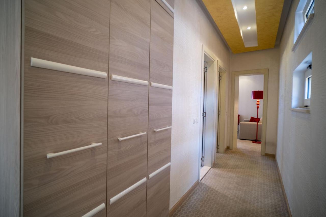 Atina Hotel 4*