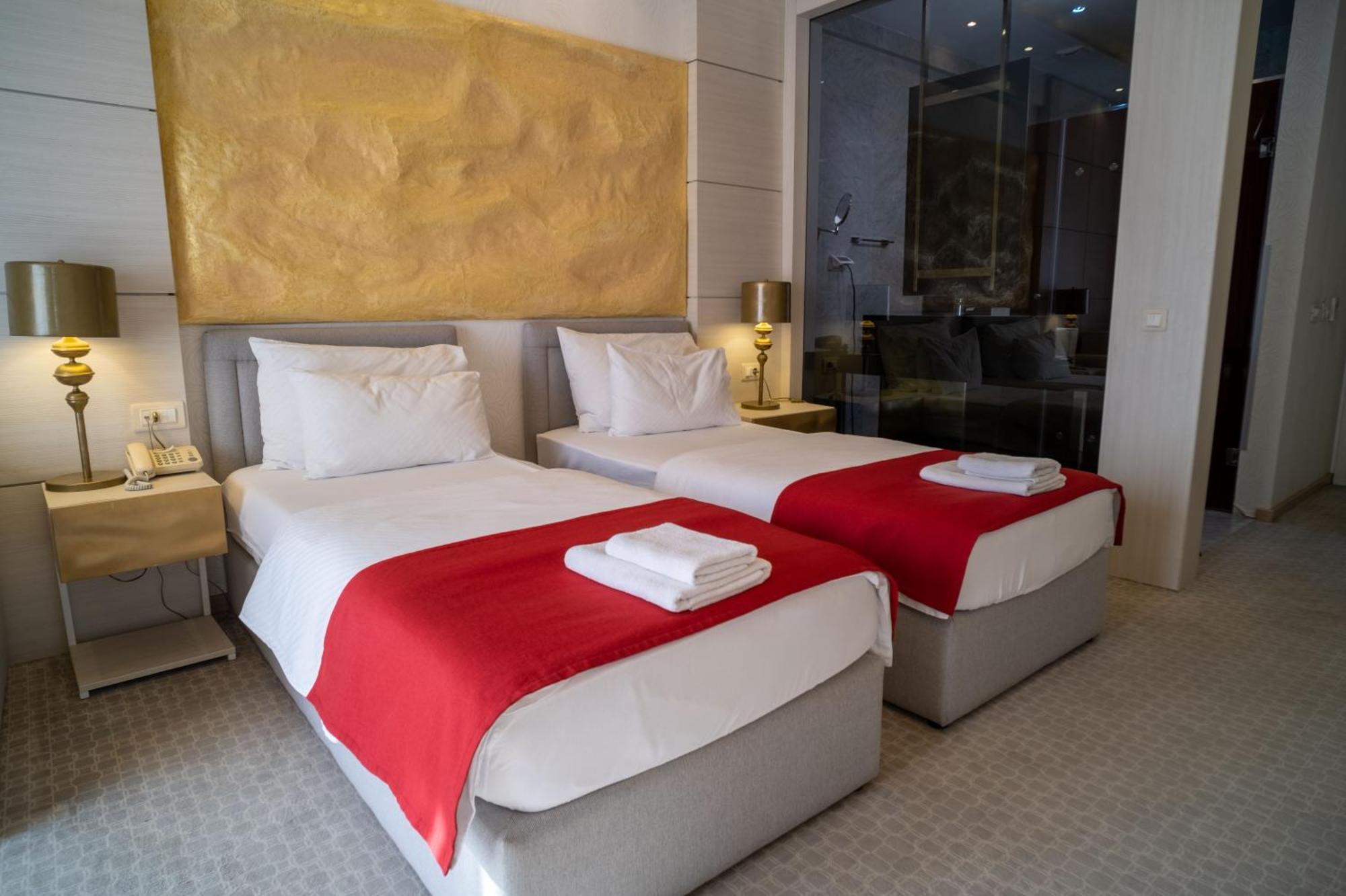Atina 4* Budva